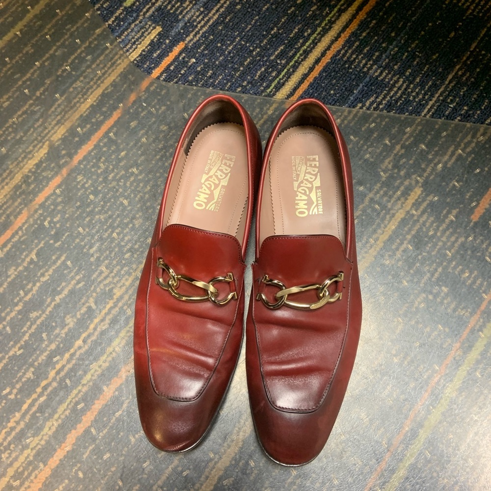 Men Ferragamo Shoes 9.5 Excellent Condition